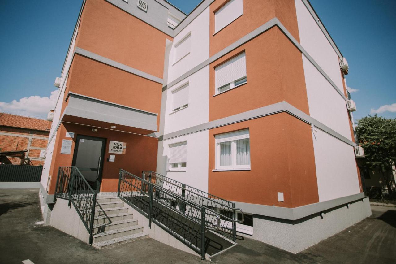 Apartment Vila Idila Tuzla Exteriör bild