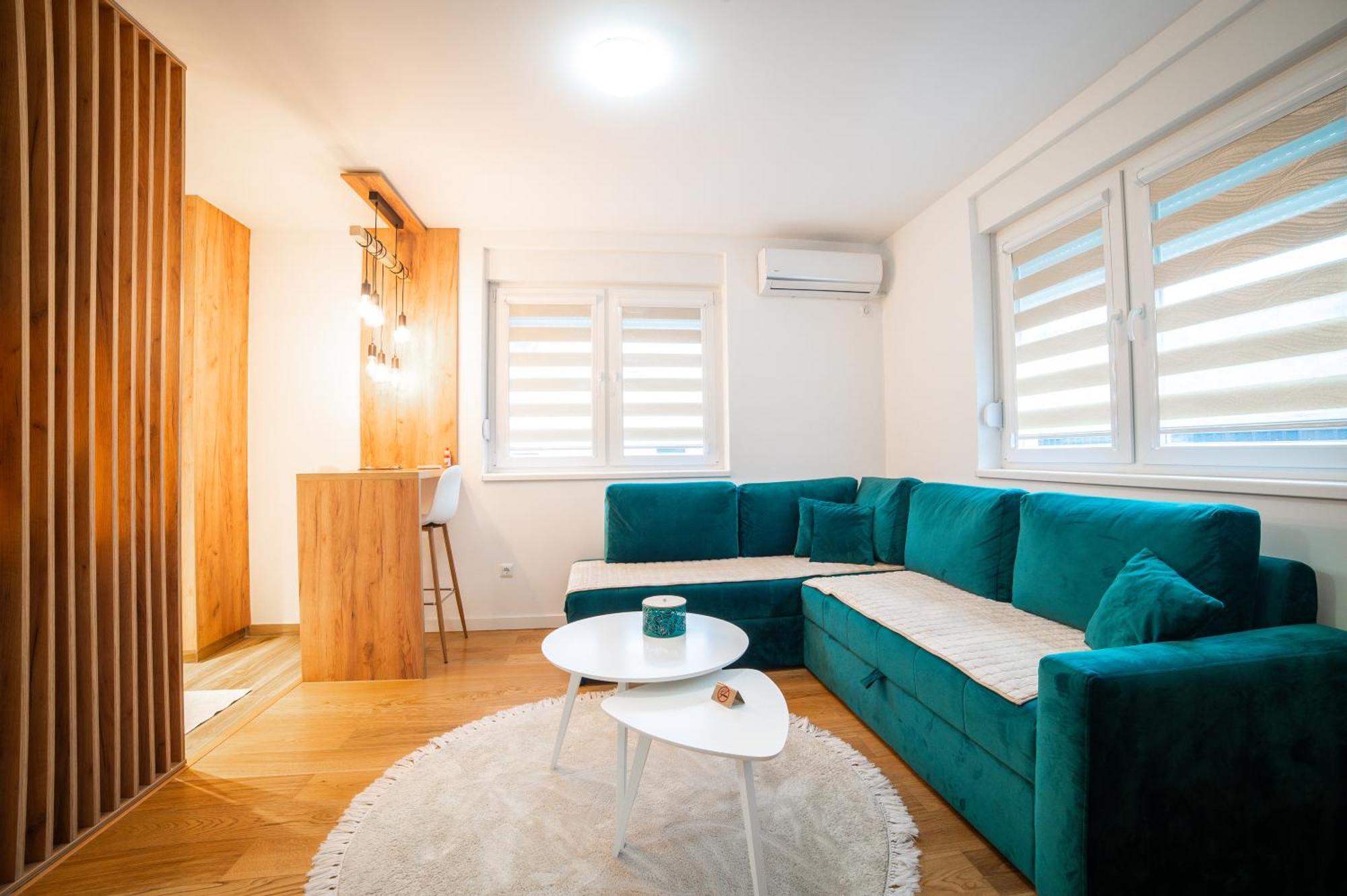 Apartment Vila Idila Tuzla Exteriör bild